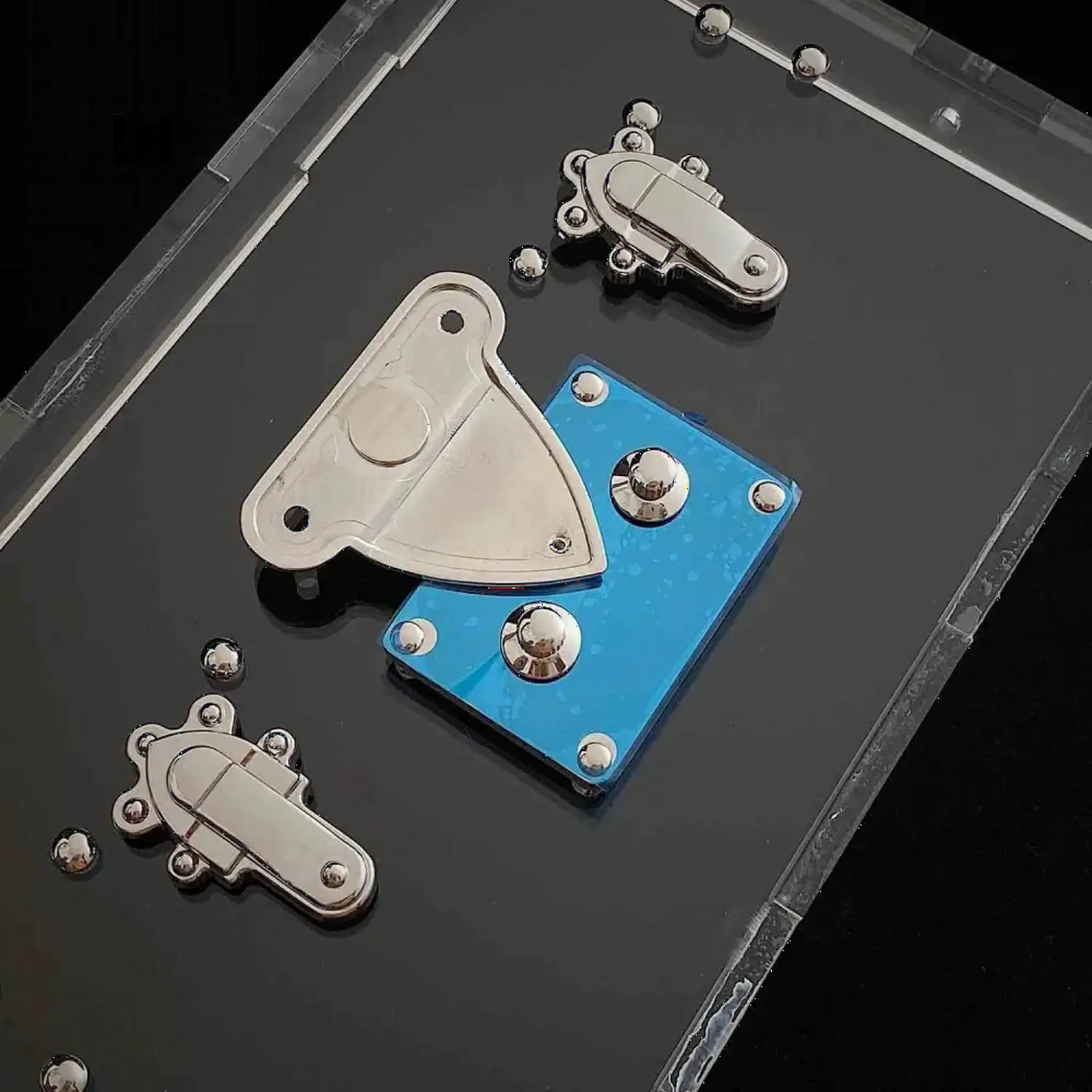 Trunk Kits - hardware