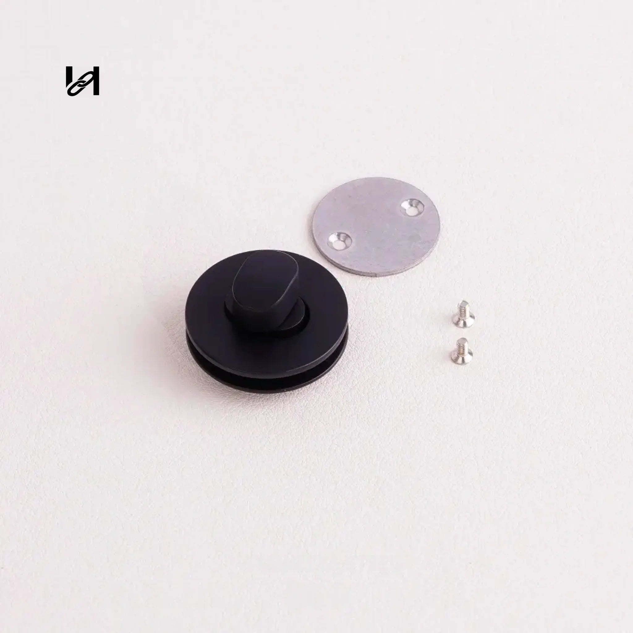 Turn Lock Clasp - 25mm / Flat / Black - hardware