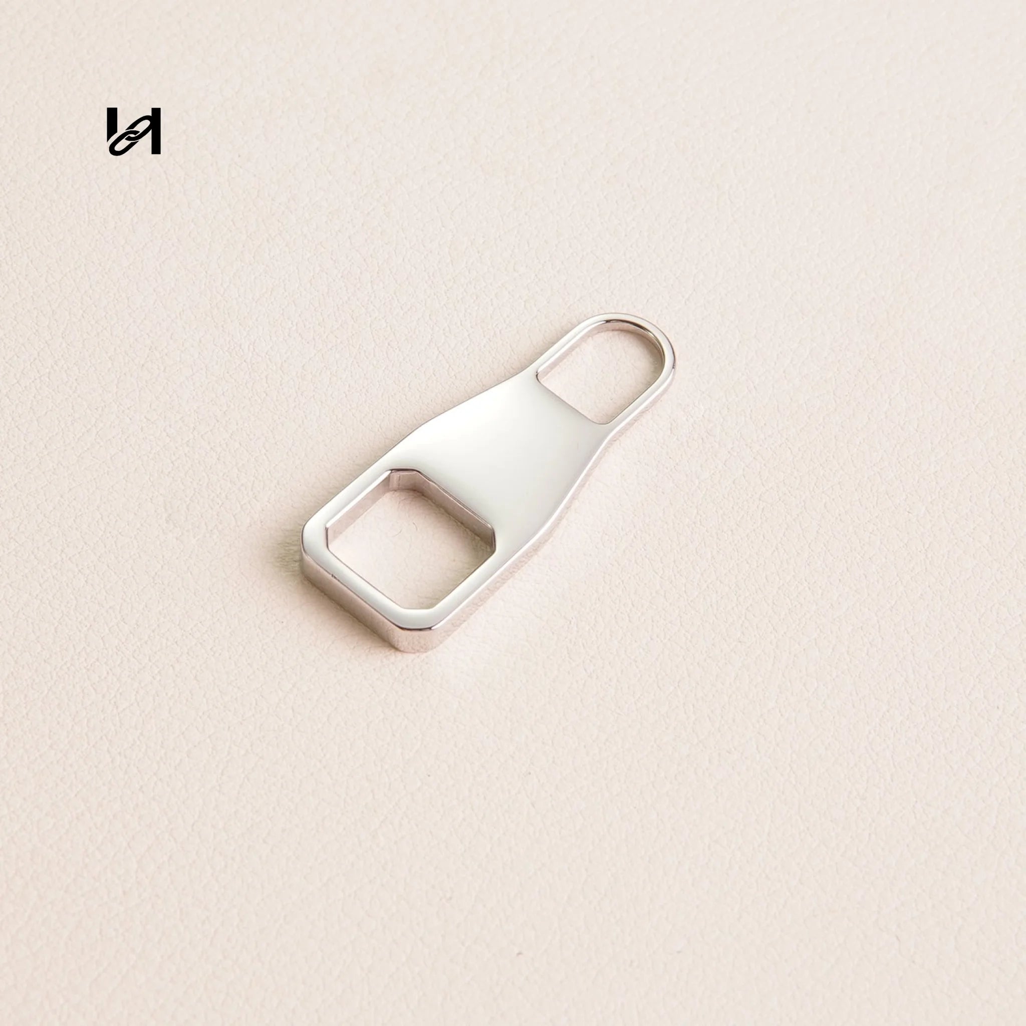 Winebottle shape stainless steel zipper puller - hardware