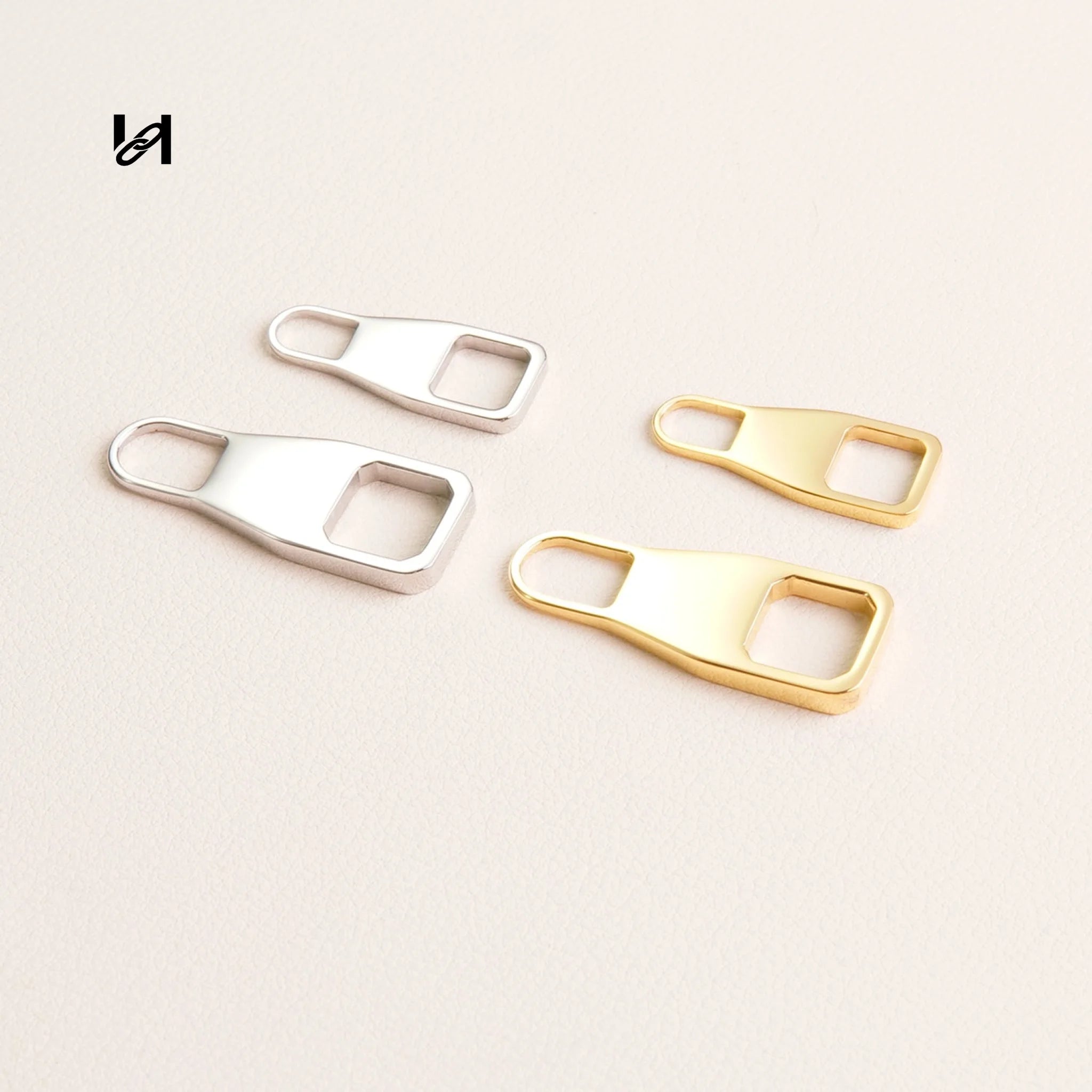 Winebottle shape stainless steel zipper puller - hardware
