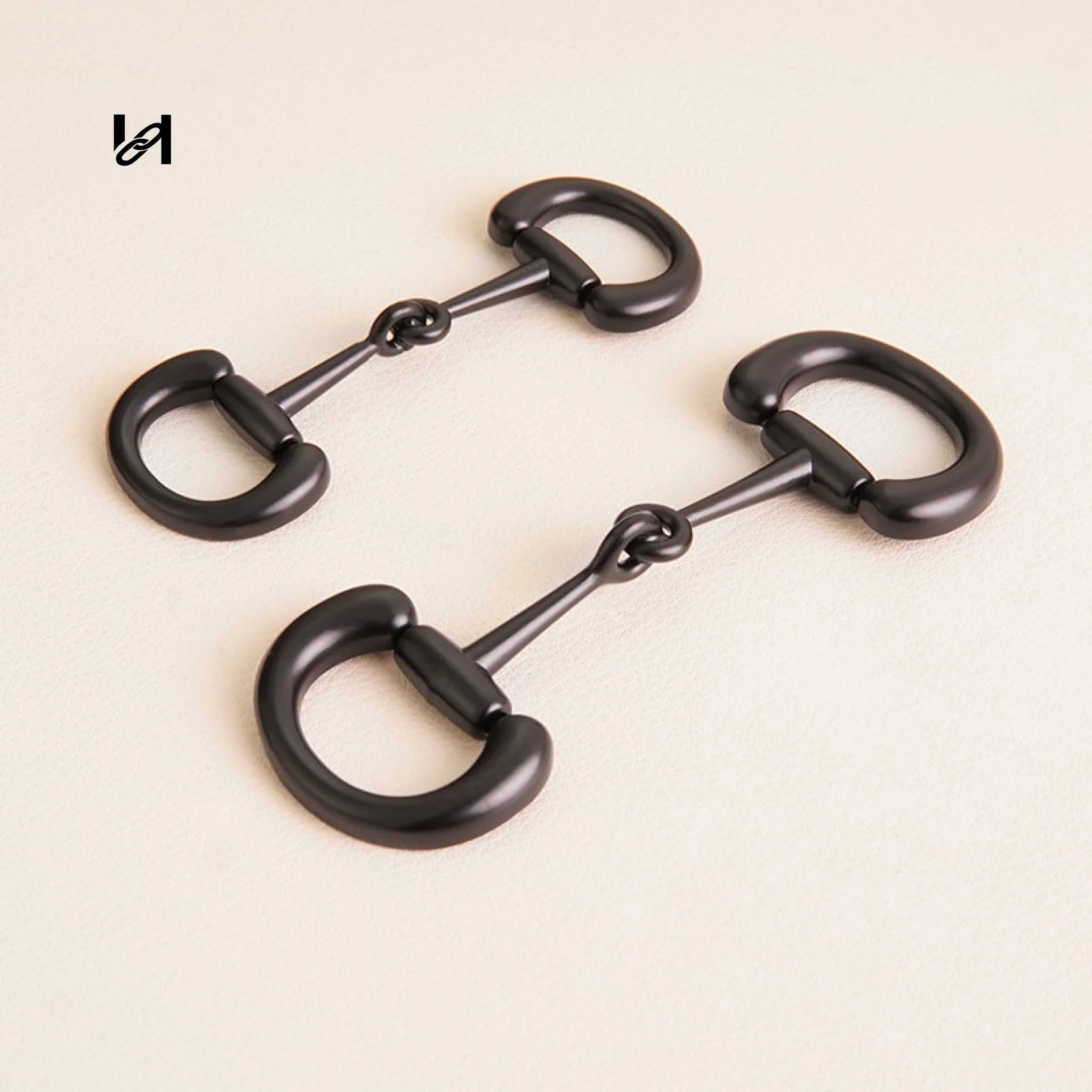Zinc Alloy Horsebit Lock Closures for Bags - Small（one piece） / Black - hardware
