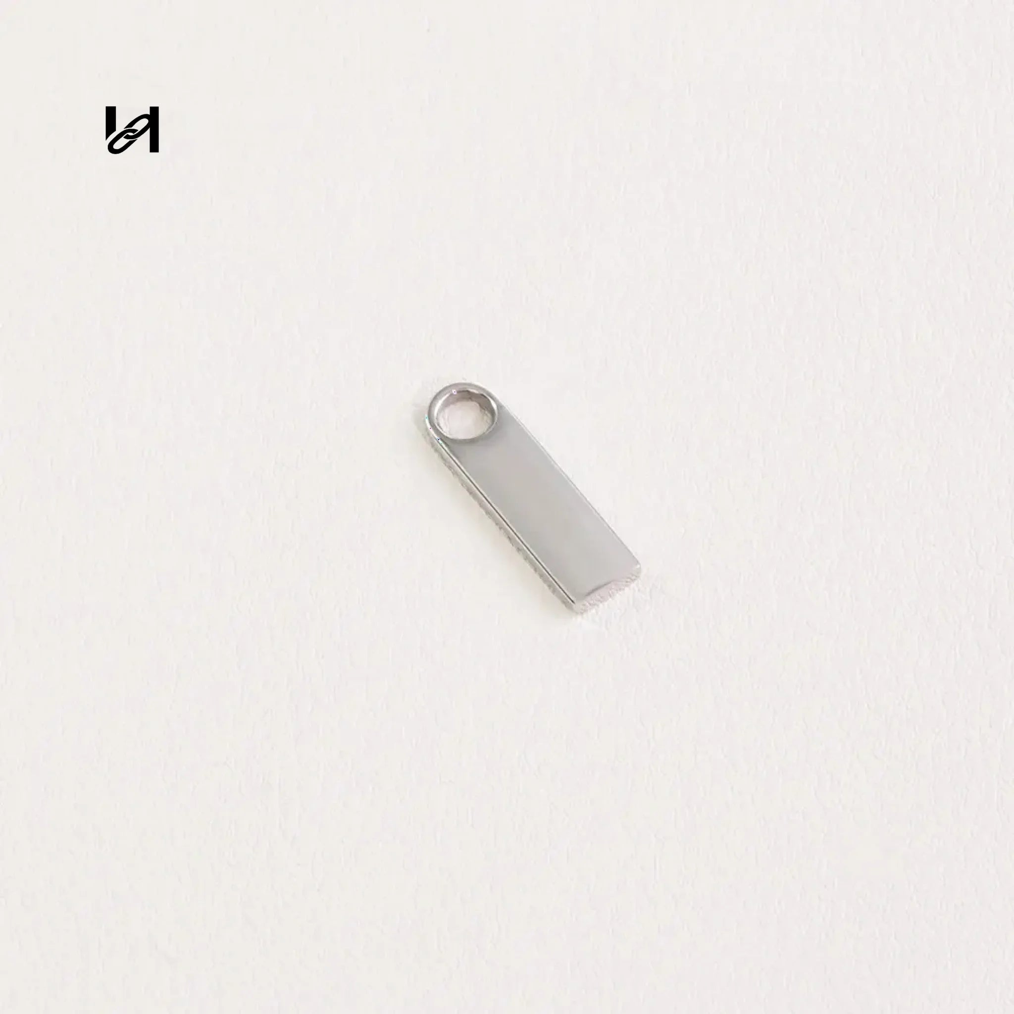 Zipper Puller #3 - silver - hardware